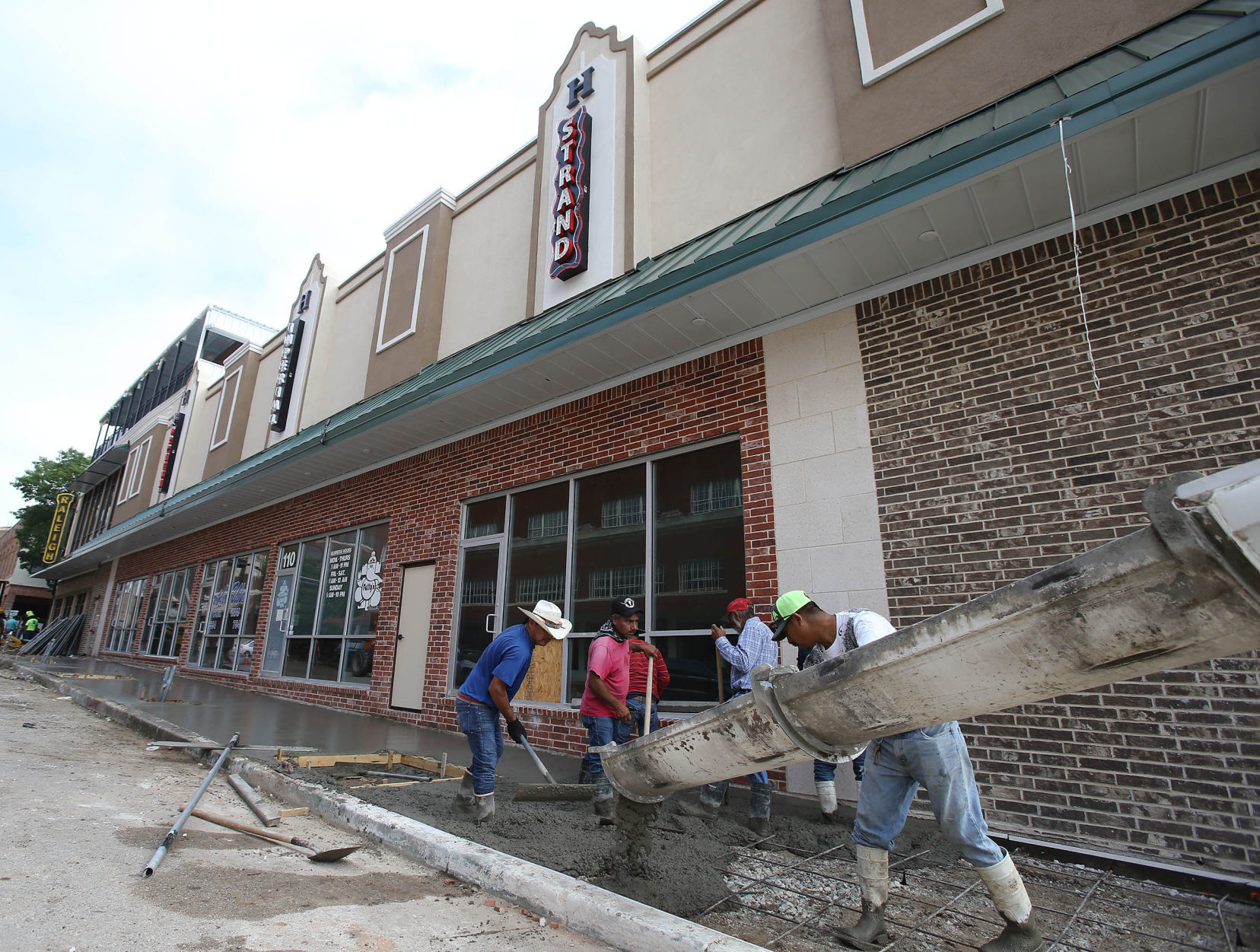 Hippodrome addition